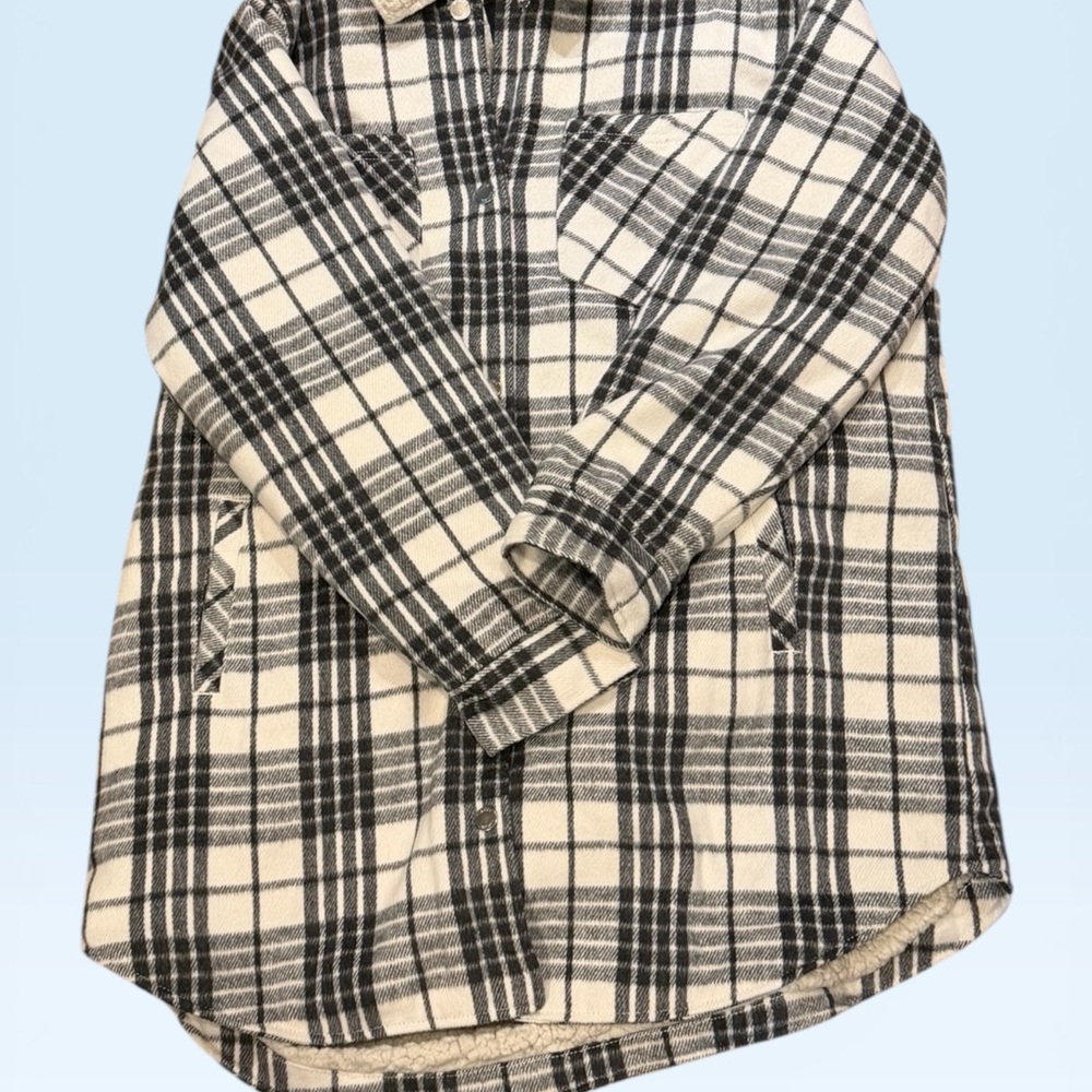 Hollister Black and Cream Plaid Sherpa-Lined Jacket